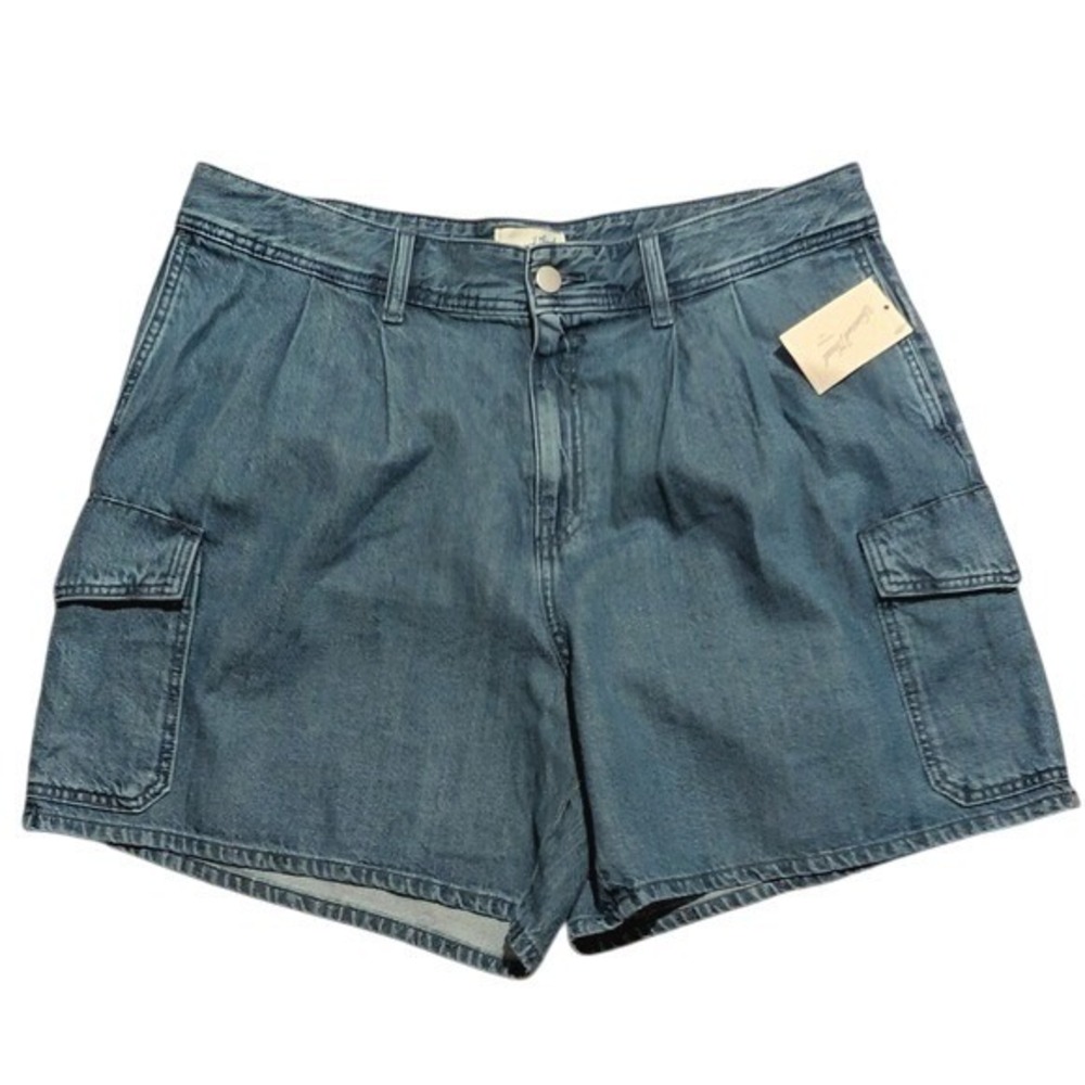 Universal Thread Shorts Plus 17 Blue Denim Cargo Pleated Trouser Jean NWT NEW